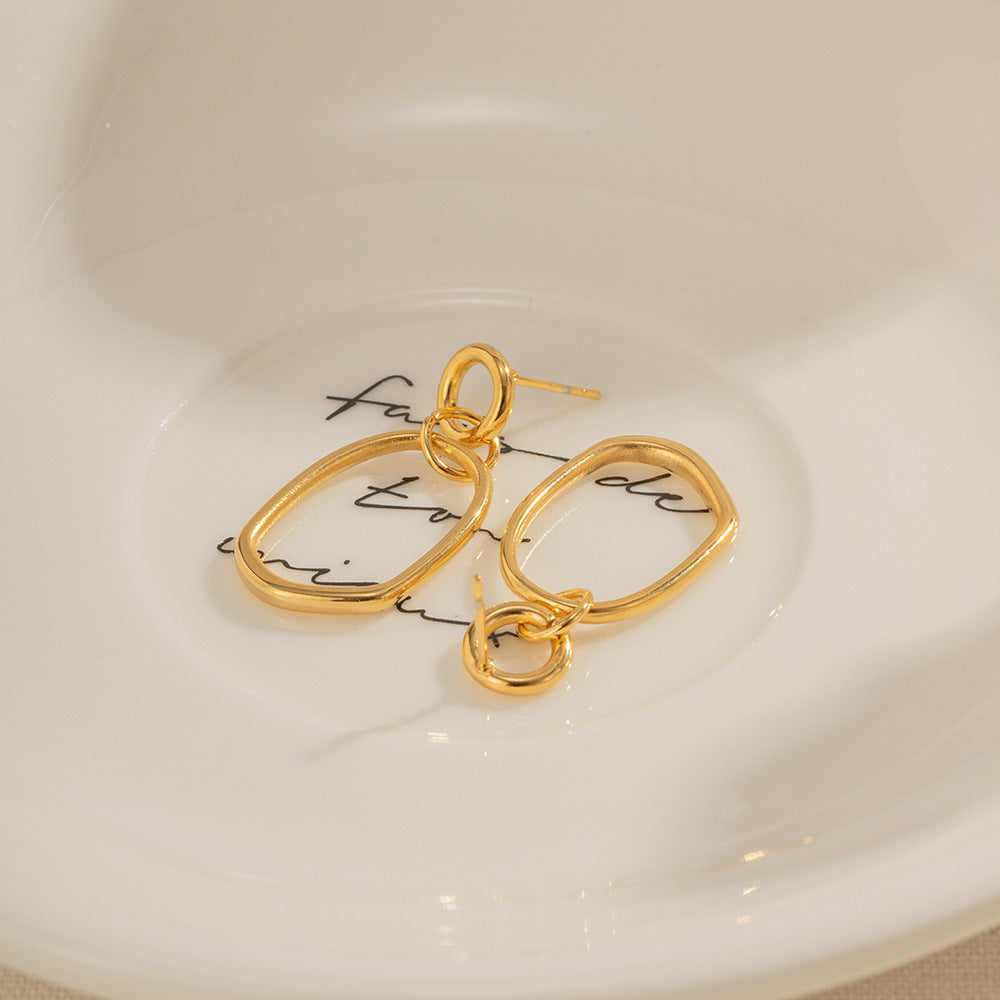 Ovaline Earrings