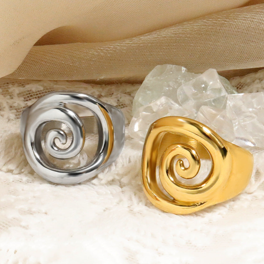 Spira Statement Ring