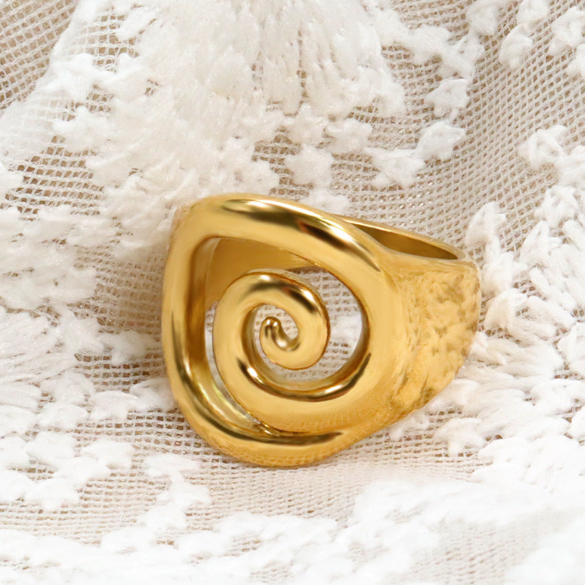 Spira Statement Ring
