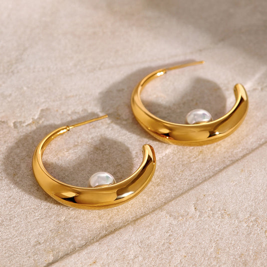 Halo Pearl Earrings