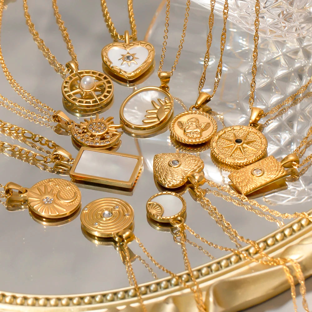Astrid Sun Necklace